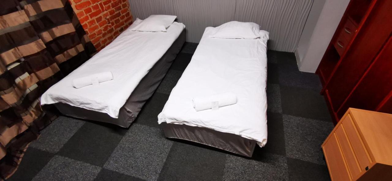 Hostel Warszawa-Ursus מראה חיצוני תמונה