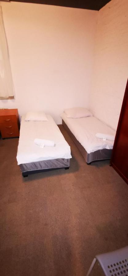 Hostel Warszawa-Ursus מראה חיצוני תמונה