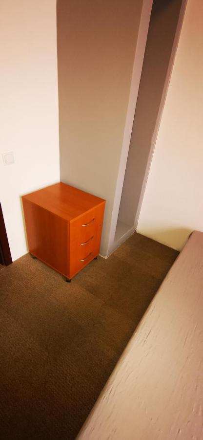 Hostel Warszawa-Ursus מראה חיצוני תמונה